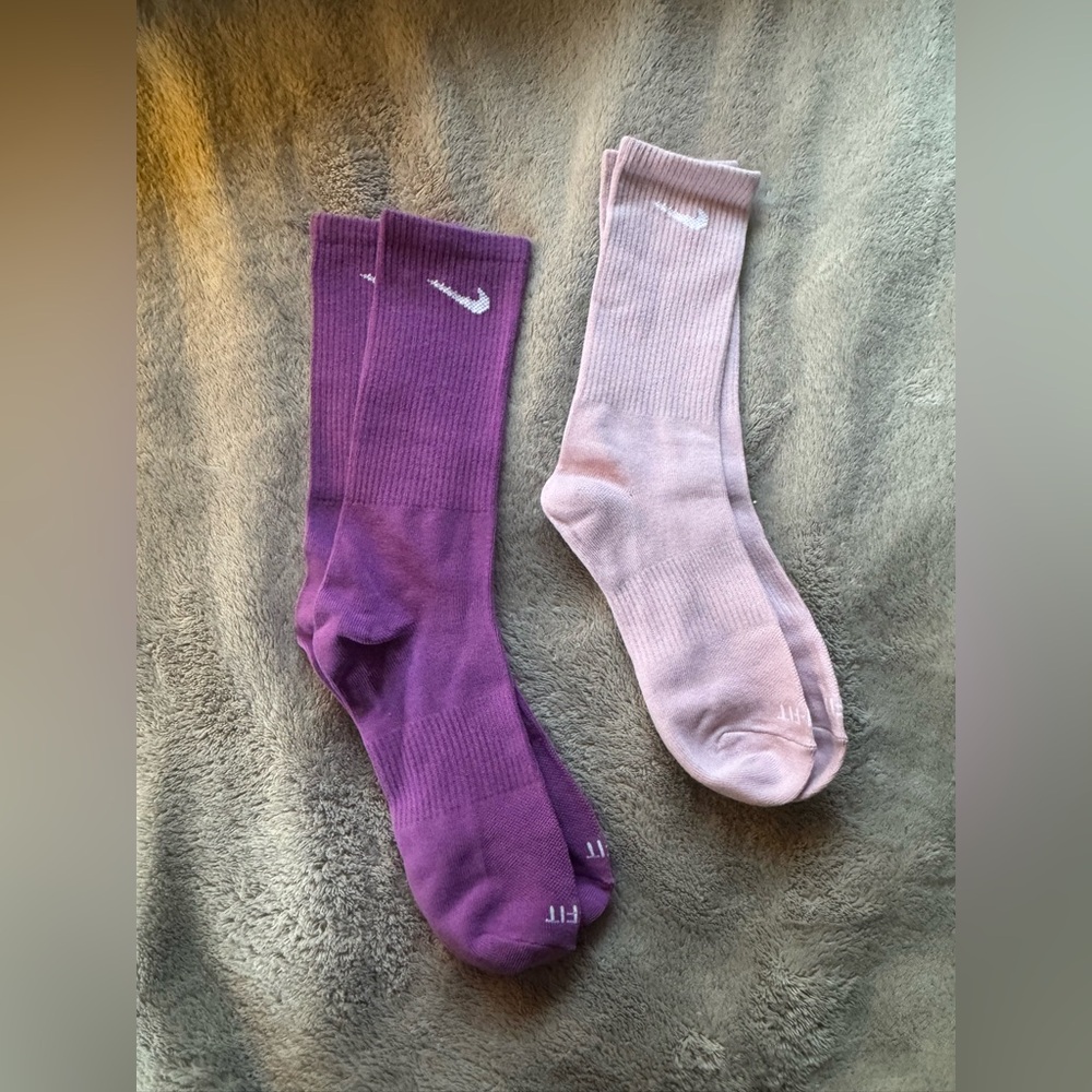 Nike dri-fit crew socks